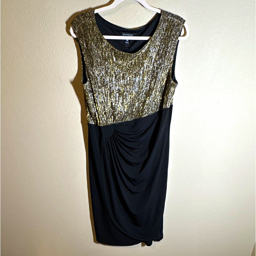 En Focus Women’s Sheath Dress 14W Black/Gold Metallic Glitter Scoop Neck